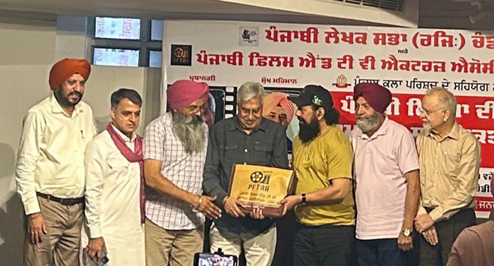 ਪੰਜਾਬੀ ਸਿਨੇਮਾ ਦੀ ਸਮਾਜਿਕ ਤੇ ਆਰਥਿਕ ਮਹੱਤਾ 'ਤੇ ਚੰਡੀਗੜ੍ਹ ਵਿੱਚ ਵਿਚਾਰ ਗੋਸ਼ਟੀ